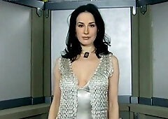 Dita von Teese lap dance