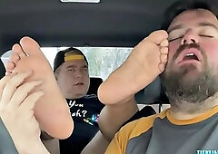 Sniff: Nemo Worships The Driver - Nemo  Matt