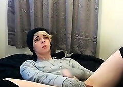 Solo webcam tranny masturbation