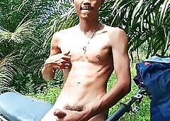 Indonesia - Abang Kuli Coli Disawah Karena Isteri Pulang Kampung