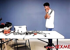 Saphire Lapiedra is gently sucking a punk hard penis and waiting to feel it inside her vagina