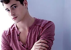 Alex Vaara Shows off!