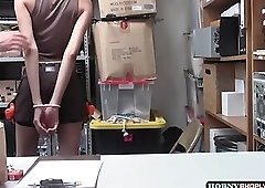 Scarlett Bloom gets fucked by Mall Officer