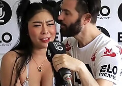 Moni Love pasa por el cuarto picante en Buenos Aires, Argentina