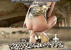 Hotkinkyjo sex-toy anal prolapse outdoor