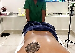 Real amateur pair experience. Relaxing with my curvy obese body during the time that delivering an private, incredibly focused oiled massage that buil