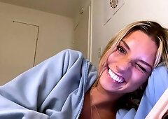 Cute teen anne solo anal masturbation