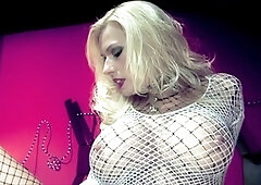 Cougar, ass love, milf