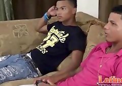 Couple of bored Latino twinks giving head for fun