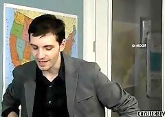 Hot Twinks Having Coition In A Classroom