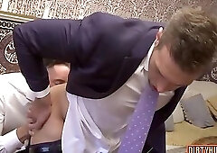 Muscle gay flip flop and cumshot