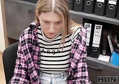 HUNT4K. Zlata Shine is cheating on her GF with a Large Boss