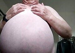 Chubby grandpa, grandpa locker rooms, gay dÄ›dovÃ©