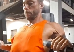 Legendary porn star Andre Armani showcases his complete workout routine