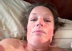 Wife takes cock down throat, pink vibe on pussy