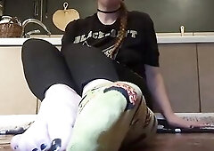 Foot Dominant-bitch Uses Your Ribald Throat Like A Drooling Feet Washroom