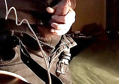 Jerking, watching porn, cunning suddenly without warning