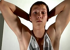 East Boys - Muscle Vincenzo Mazzi fitness on the street