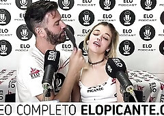 ELO PODCAST LE PEGA CON LA PALETA A MILE GOMEZ