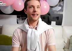 Masturbating The DILF (Malik Delgaty)