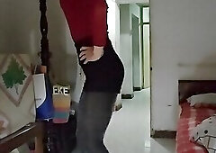 crossdress VID_20240407_234458