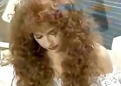 Hermaphrodite Porn Videos (19-11-1989)