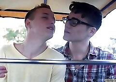 Big dick twinks anal with cumshot