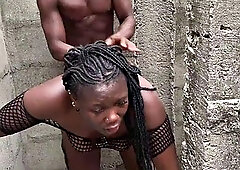 What a delight, this black woman with a spectacular ass knows how to please