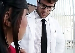 Brazzers - Doctor Adventures - Leilani Leeane and Ramon - Doc Loosen Up My Throat