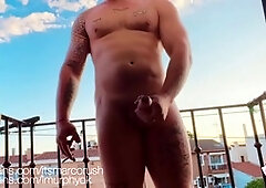 Neighbor shoots massive load on balcony while girlfriend is out