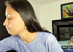 Skinny Small-Tits Latina Piercing Webcam Solo