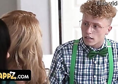 August and Taylor Educate Their Sheltered Stepsons Dee and Parker How to Please Honeys