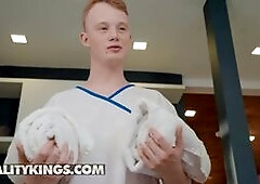 Masseur Jimmy Gives Jordyn Falls The Full Body Massage With A Happy Ending