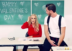 Likes To Suck Hard Dick With Brandi Love And Blonde Teacher