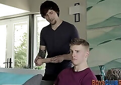 Gay amateur gets fucked bareback