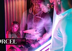 ”The evening of Tiffany Leiddi in a Swinger Club”