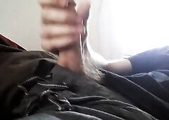 Wanking and displaying my weenie