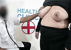 Doctor having enjoyment with patient