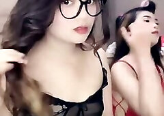 Satu Pacar Buat Berdua