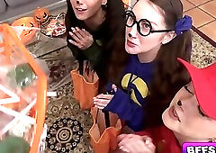 Jade Valentine Bella Blu and Megan Mistakes shares cock for Halloween