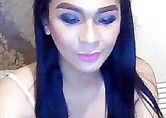 sugary-sweet shemale flashes Hot and Sexy Body