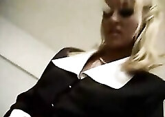 classic Kelly gets a range of plugs