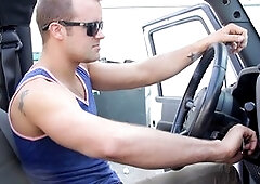 MANROYALE Two ripped dudes enjoy sucking each other's cocks