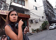 Travelling amateur teen 18+ couple having horny sex in a hotel