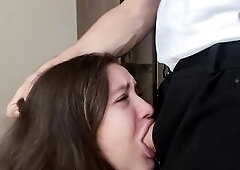 Enchanting oral job, playgirl takes it unfathomable in her mouth