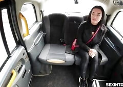 Fantastic brunette hair asked a taxi driver to come to the back seat for a oral job