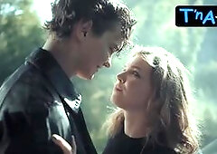 Alina Dulova Breasts Scene  in Deti Peremen