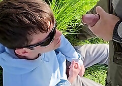 Amateur guys explore gay hooks up with outdoor fun