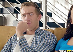 Brazzers - humungous cabooses Like It Big -  My gfs PHAT Ass Roommate scene starring Holly Hendrix, M