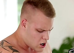 Jock sucks on horny bisexual cock